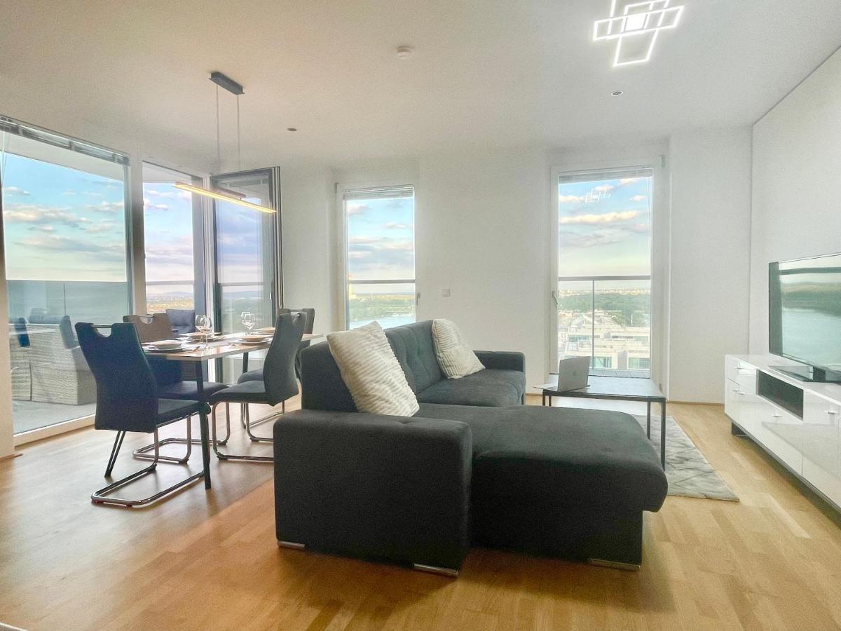 Luxury Waterfront Sky Residence Βιέννη Εξωτερικό φωτογραφία